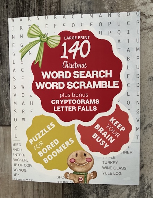 140 Christmas Puzzles front cover